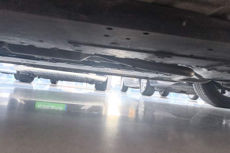 Used CHANGAN Eado 2023 Changan Edition PLUS Blue Whale NE 1.4T GDI DCT Prestige Version Left Side Sill