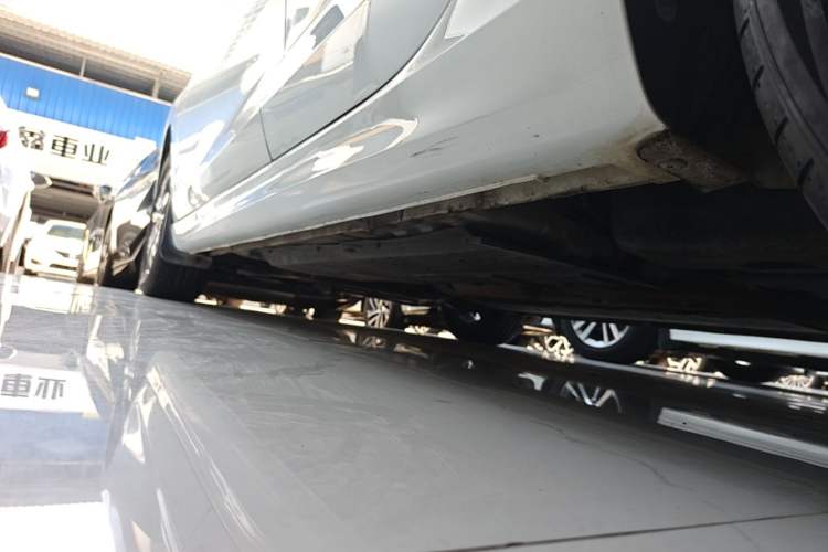 Used CHANGAN Eado 2023 Changan Edition PLUS Blue Whale NE 1.4T GDI DCT Prestige Version Left Side Sill