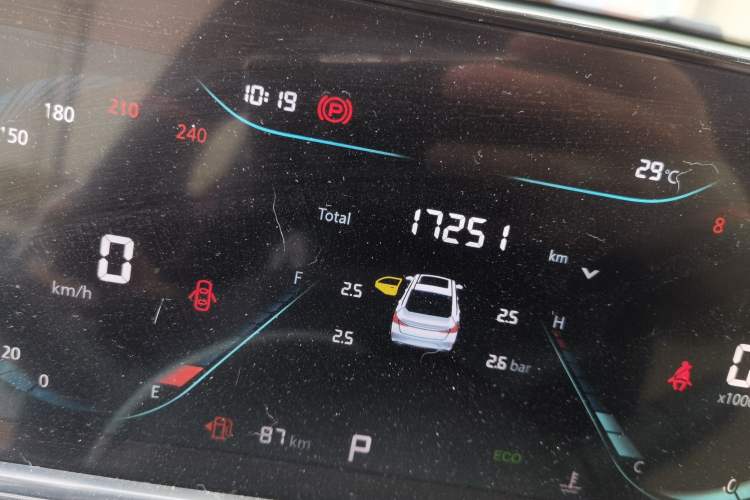 Used CHANGAN Eado 2023 Changan Edition PLUS Blue Whale NE 1.4T GDI DCT Prestige Version Odometer Close Up
