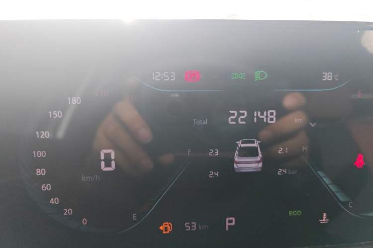 Used CHANGAN Eado 2023 Changan Edition PLUS Blue Whale NE 1.4T GDI DCT Prestige Version Odometer Close Up