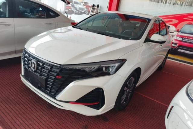 Used CHANGAN Eado 2023 Changan Edition PLUS Blue Whale NE 1.4T GDI DCT Prestige Version