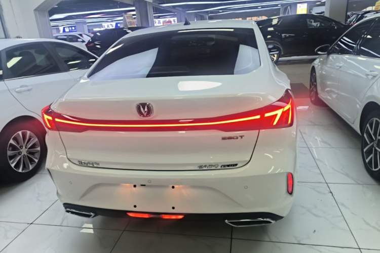 Used CHANGAN Eado 2023 Changan Edition PLUS Blue Whale NE 1.4T GDI DCT Prestige Version Rear