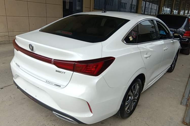 Used CHANGAN Eado 2023 Changan Edition PLUS Blue Whale NE 1.4T GDI DCT Prestige Version Rear Right 45 Deg