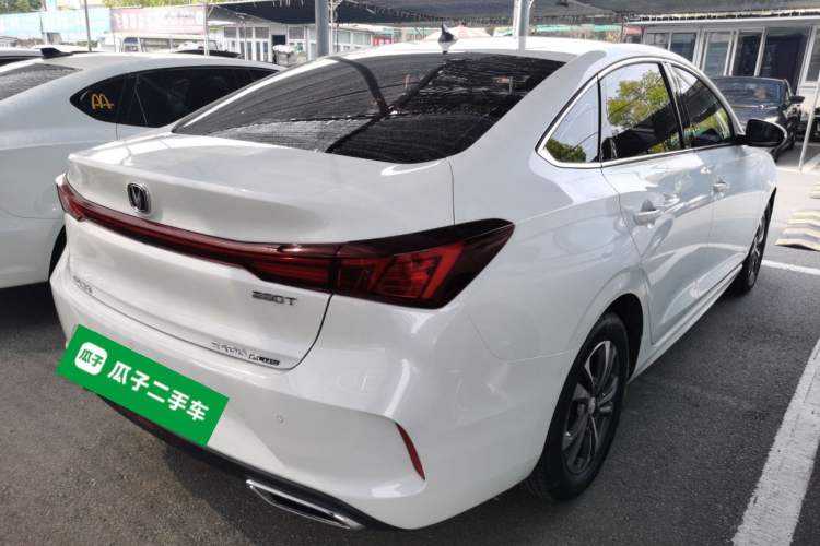 Used CHANGAN Eado 2023 Changan Edition PLUS Blue Whale NE 1.4T GDI DCT Prestige Version Rear Right 45 Deg