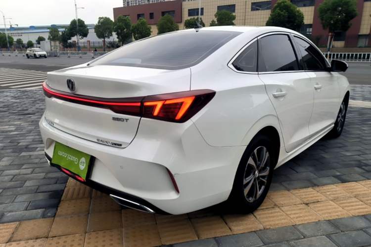Used CHANGAN Eado 2023 Changan Edition PLUS Blue Whale NE 1.4T GDI DCT Prestige Version Rear Right 45 Deg