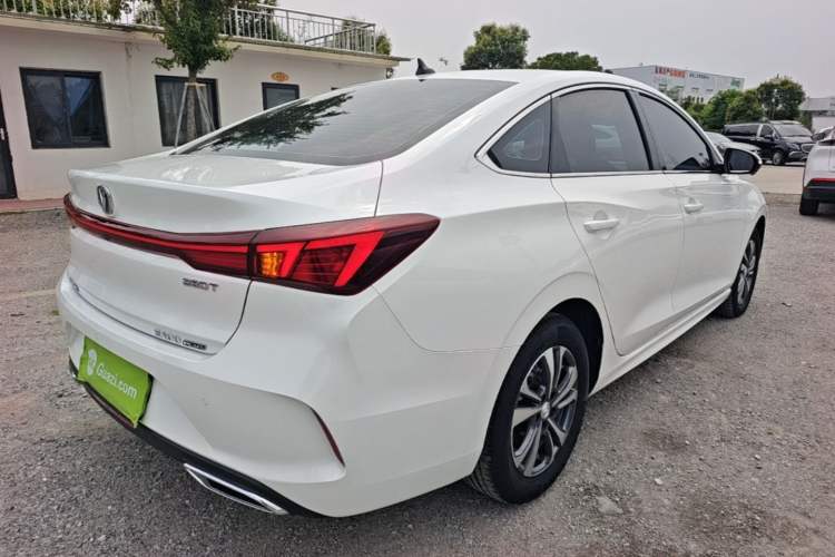 Used CHANGAN Eado 2023 Changan Edition PLUS Blue Whale NE 1.4T GDI DCT Prestige Version Rear Right 45 Deg
