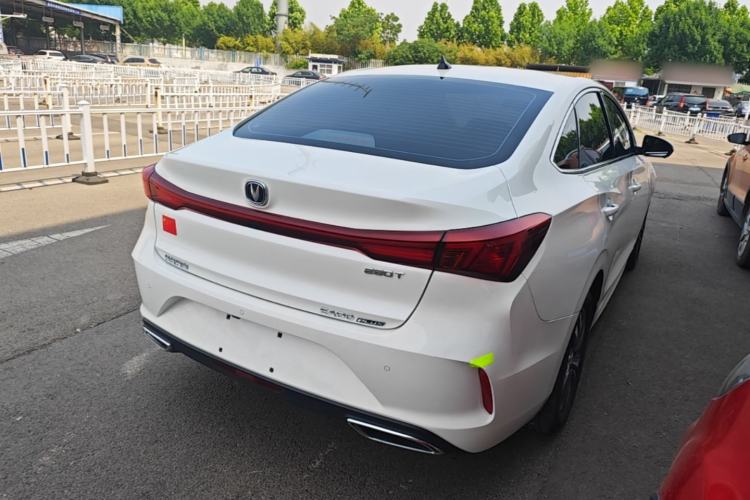 Used CHANGAN Eado 2023 Changan Edition PLUS Blue Whale NE 1.4T GDI DCT Prestige Version Rear Right 45 Deg