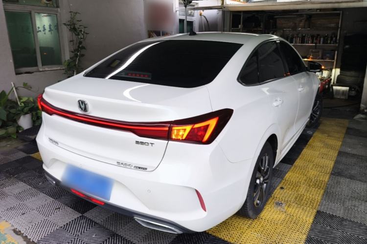 Used CHANGAN Eado 2023 Changan Edition PLUS Blue Whale NE 1.4T GDI DCT Prestige Version Rear Right 45 Deg