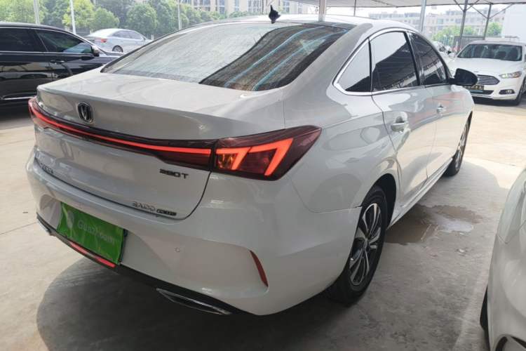 Used CHANGAN Eado 2023 Changan Edition PLUS Blue Whale NE 1.4T GDI DCT Prestige Version Rear Right 45 Deg