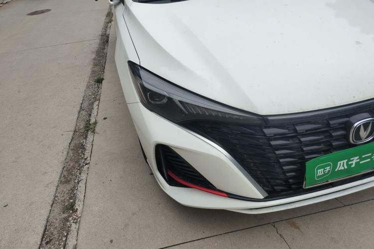 Used CHANGAN Eado 2023 Changan Edition PLUS Blue Whale NE 1.4T GDI DCT Prestige Version Right Front Headlight