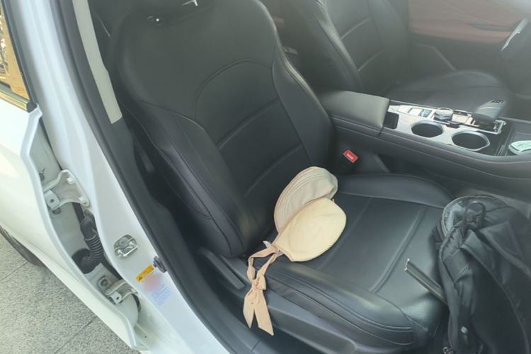 Used CHANGAN Eado 2023 Changan Edition PLUS Blue Whale NE 1.4T GDI DCT Prestige Version Right Front Seat