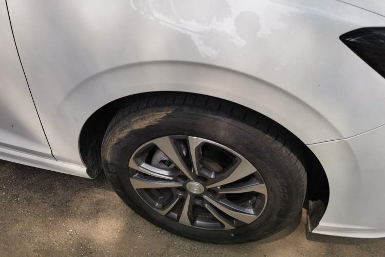Used CHANGAN Eado 2023 Changan Edition PLUS Blue Whale NE 1.4T GDI DCT Prestige Version Right Front Wheel Hub