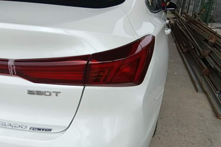 Used CHANGAN Eado 2023 Changan Edition PLUS Blue Whale NE 1.4T GDI DCT Prestige Version Right Rear Taillight
