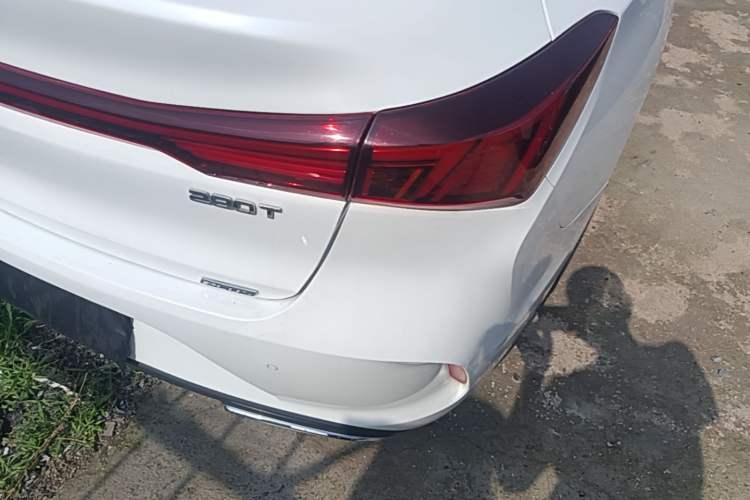 Used CHANGAN Eado 2023 Changan Edition PLUS Blue Whale NE 1.4T GDI DCT Prestige Version Right Rear Taillight
