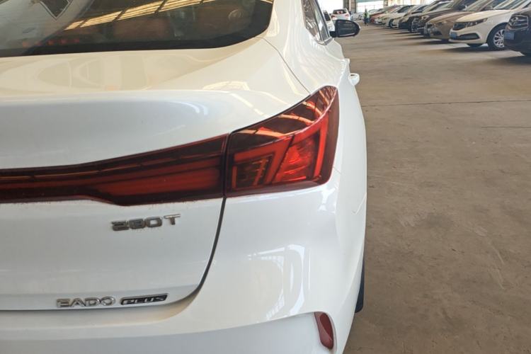 Used CHANGAN Eado 2023 Changan Edition PLUS Blue Whale NE 1.4T GDI DCT Prestige Version Right Rear Taillight