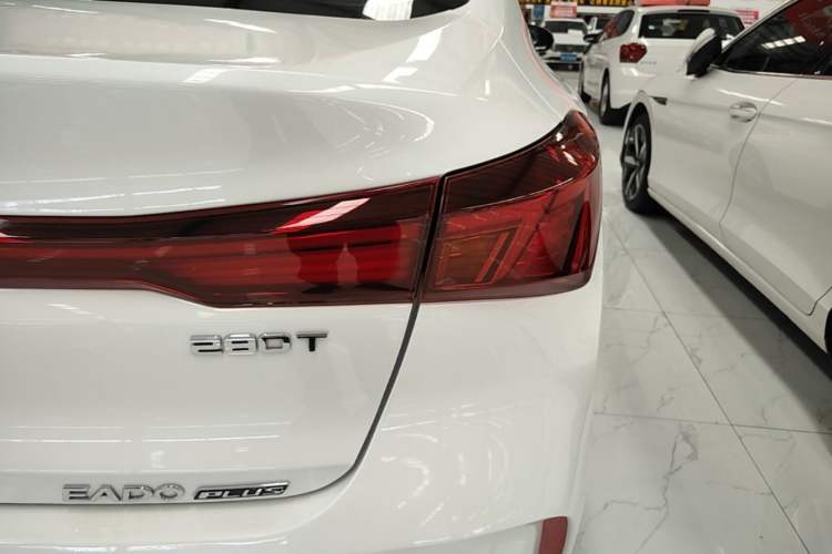 Used CHANGAN Eado 2023 Changan Edition PLUS Blue Whale NE 1.4T GDI DCT Prestige Version Right Rear Taillight