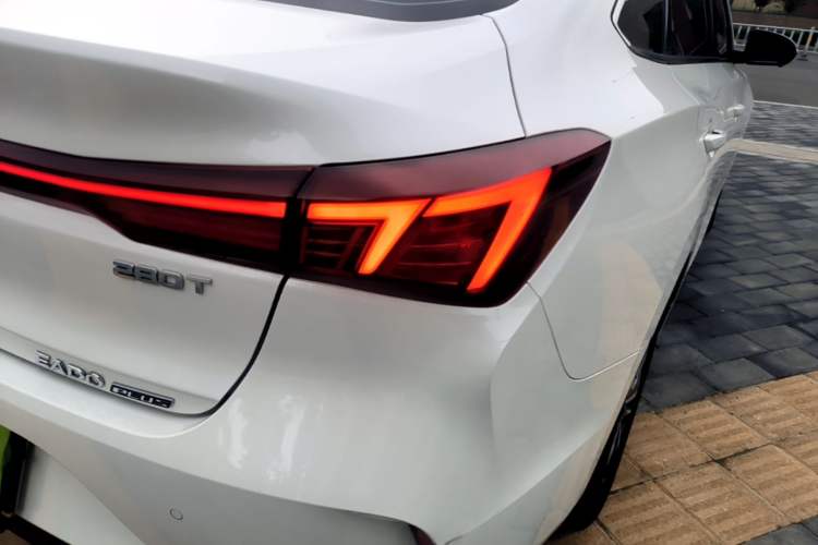 Used CHANGAN Eado 2023 Changan Edition PLUS Blue Whale NE 1.4T GDI DCT Prestige Version Right Rear Taillight