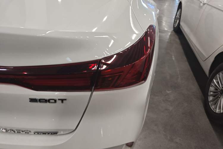 Used CHANGAN Eado 2023 Changan Edition PLUS Blue Whale NE 1.4T GDI DCT Prestige Version Right Rear Taillight