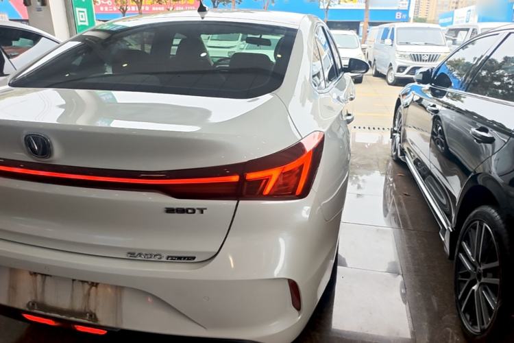 Used CHANGAN Eado 2023 Changan Edition PLUS Blue Whale NE 1.4T GDI DCT Prestige Version Right Rear Taillight