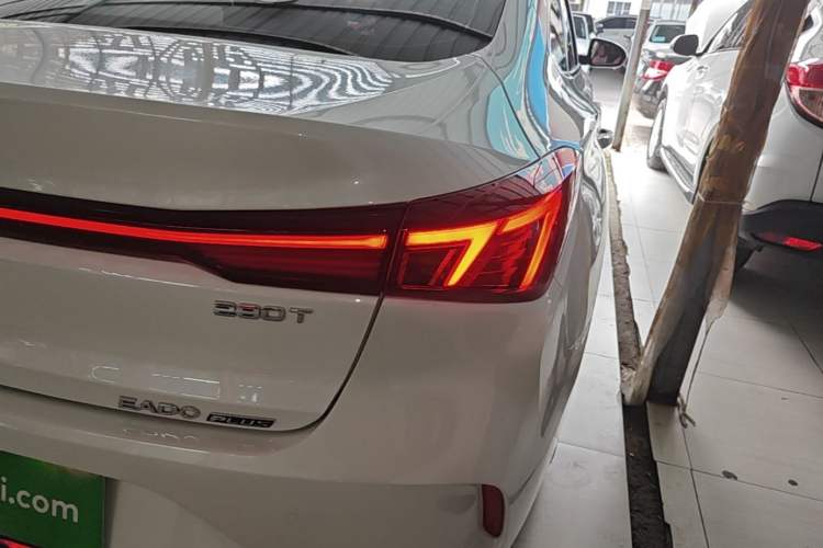 Used CHANGAN Eado 2023 Changan Edition PLUS Blue Whale NE 1.4T GDI DCT Prestige Version Right Rear Taillight