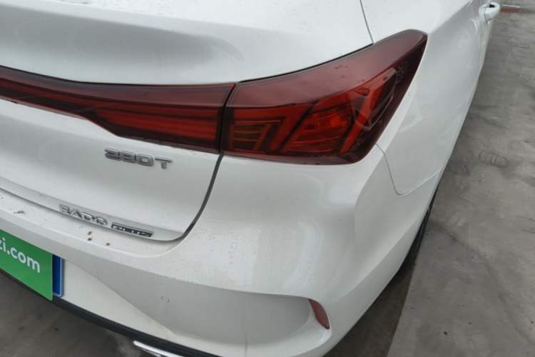 Used CHANGAN Eado 2023 Changan Edition PLUS Blue Whale NE 1.4T GDI DCT Prestige Version Right Rear Taillight