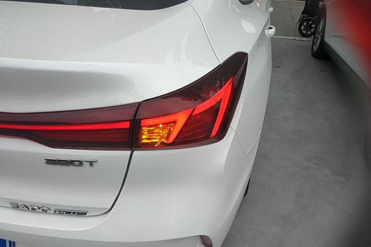 Used CHANGAN Eado 2023 Changan Edition PLUS Blue Whale NE 1.4T GDI DCT Prestige Version Right Rear Taillight