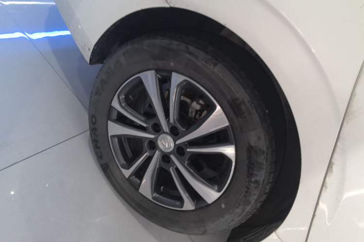 Used CHANGAN Eado 2023 Changan Edition PLUS Blue Whale NE 1.4T GDI DCT Prestige Version Right Rear Wheel Hub