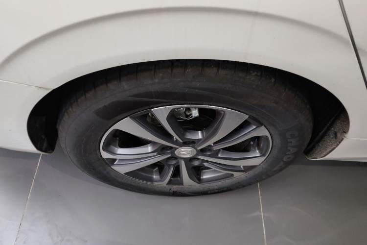 Used CHANGAN Eado 2023 Changan Edition PLUS Blue Whale NE 1.4T GDI DCT Prestige Version Right Rear Wheel Hub