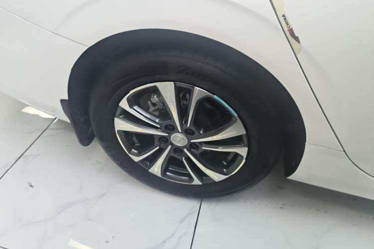 Used CHANGAN Eado 2023 Changan Edition PLUS Blue Whale NE 1.4T GDI DCT Prestige Version Right Rear Wheel Hub