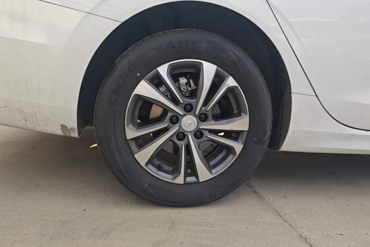 Used CHANGAN Eado 2023 Changan Edition PLUS Blue Whale NE 1.4T GDI DCT Prestige Version Right Rear Wheel Hub
