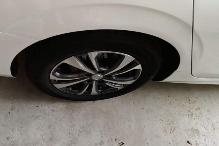 Used CHANGAN Eado 2023 Changan Edition PLUS Blue Whale NE 1.4T GDI DCT Prestige Version Right Rear Wheel Hub