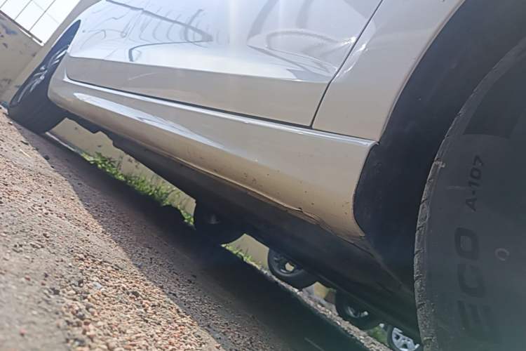 Used CHANGAN Eado 2023 Changan Edition PLUS Blue Whale NE 1.4T GDI DCT Prestige Version Right Side Sill