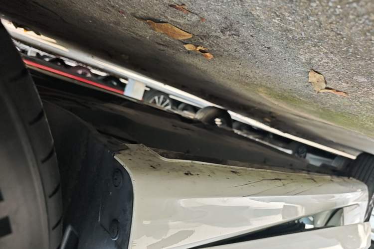 Used CHANGAN Eado 2023 Changan Edition PLUS Blue Whale NE 1.4T GDI DCT Prestige Version Right Side Sill