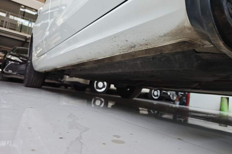 Used CHANGAN Eado 2023 Changan Edition PLUS Blue Whale NE 1.4T GDI DCT Prestige Version Right Side Sill
