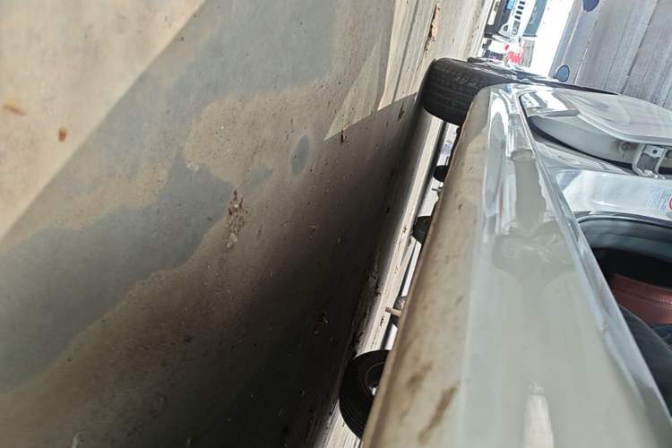 Used CHANGAN Eado 2023 Changan Edition PLUS Blue Whale NE 1.4T GDI DCT Prestige Version Right Side Sill