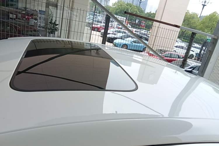 Used CHANGAN Eado 2023 Changan Edition PLUS Blue Whale NE 1.4T GDI DCT Prestige Version Roof