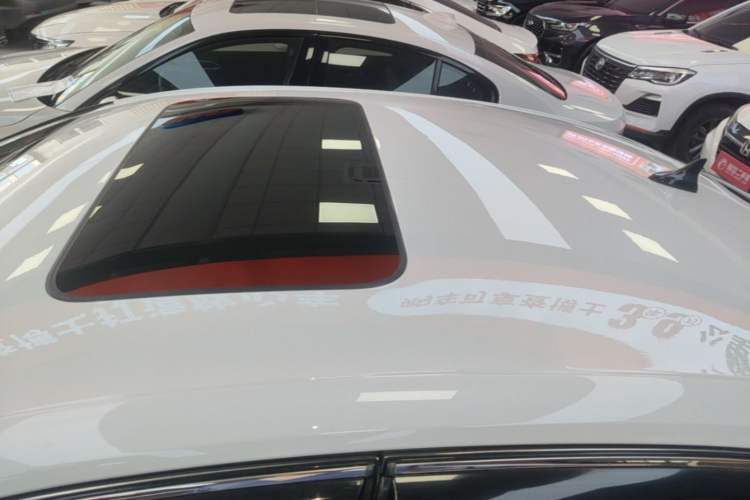 Used CHANGAN Eado 2023 Changan Edition PLUS Blue Whale NE 1.4T GDI DCT Prestige Version Roof