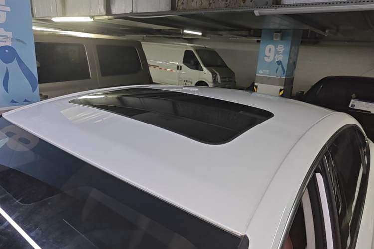 Used CHANGAN Eado 2023 Changan Edition PLUS Blue Whale NE 1.4T GDI DCT Prestige Version Roof