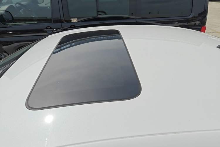 Used CHANGAN Eado 2023 Changan Edition PLUS Blue Whale NE 1.4T GDI DCT Prestige Version Roof