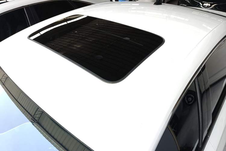 Used CHANGAN Eado 2023 Changan Edition PLUS Blue Whale NE 1.4T GDI DCT Prestige Version Roof