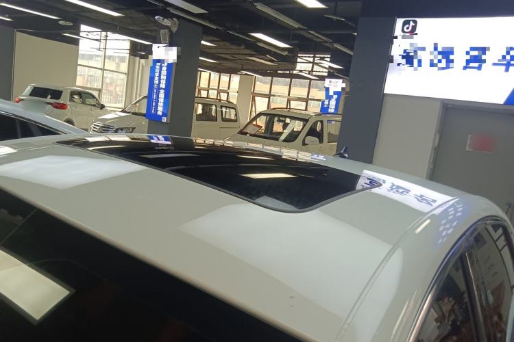 Used CHANGAN Eado 2023 Changan Edition PLUS Blue Whale NE 1.4T GDI DCT Prestige Version Roof
