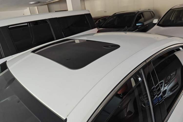 Used CHANGAN Eado 2023 Changan Edition PLUS Blue Whale NE 1.4T GDI DCT Prestige Version Roof