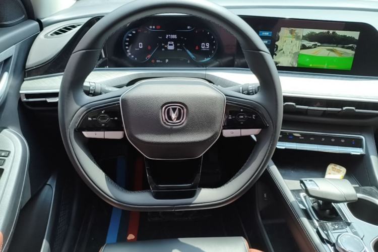 Used CHANGAN Eado 2023 Changan Edition PLUS Blue Whale NE 1.4T GDI DCT Prestige Version Steering Wheel
