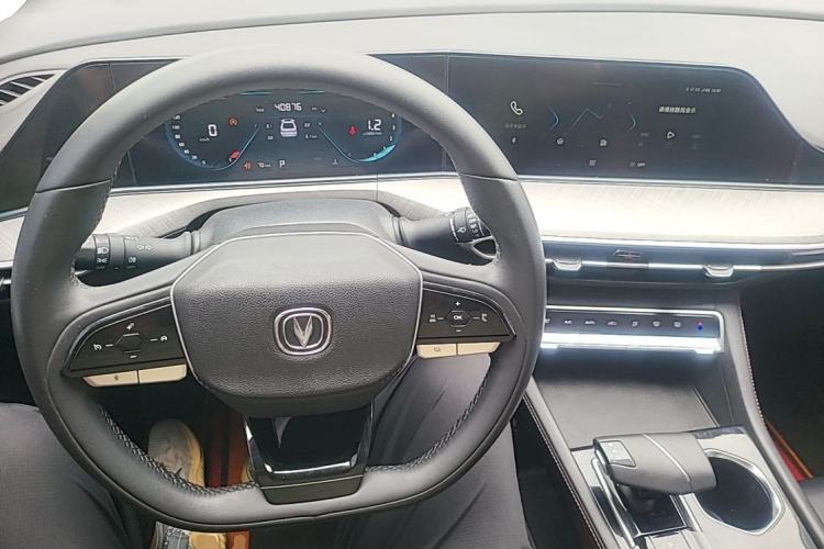 Used CHANGAN Eado 2023 Changan Edition PLUS Blue Whale NE 1.4T GDI DCT Prestige Version Steering Wheel