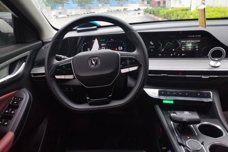 Used CHANGAN Eado 2023 Changan Edition PLUS Blue Whale NE 1.4T GDI DCT Prestige Version Steering Wheel