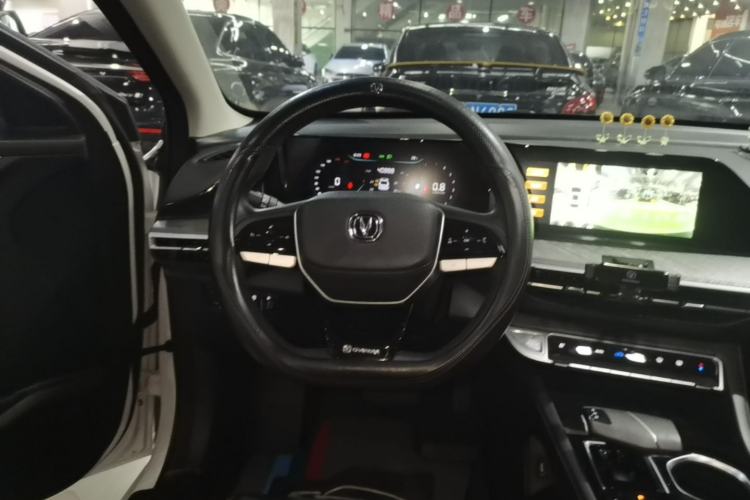 Used CHANGAN Eado 2023 Changan Edition PLUS Blue Whale NE 1.4T GDI DCT Prestige Version Steering Wheel