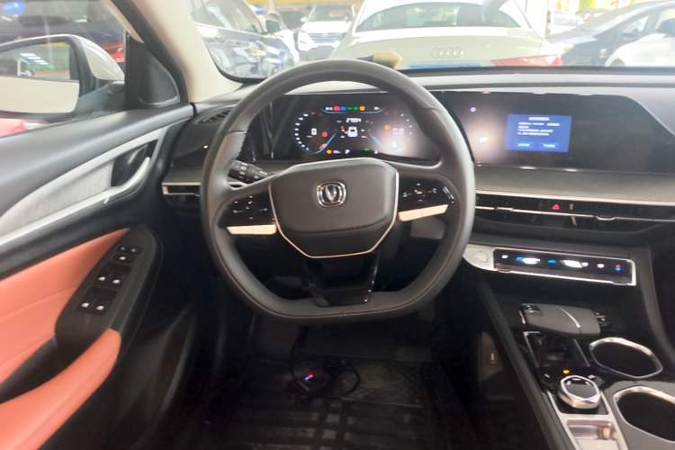 Used CHANGAN Eado 2023 Changan Edition PLUS Blue Whale NE 1.4T GDI DCT Prestige Version Steering Wheel