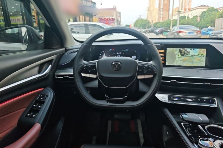 Used CHANGAN Eado 2023 Changan Edition PLUS Blue Whale NE 1.4T GDI DCT Prestige Version Steering Wheel