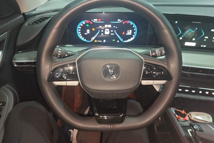 Used CHANGAN Eado 2023 Changan Edition PLUS Blue Whale NE 1.4T GDI DCT Prestige Version Steering Wheel