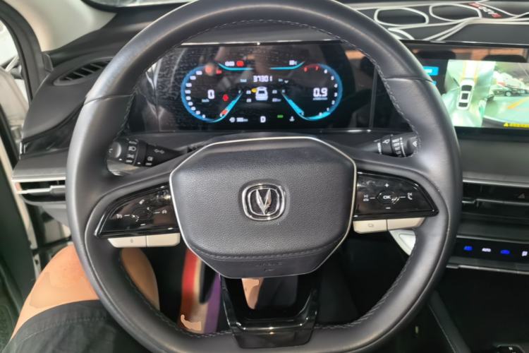 Used CHANGAN Eado 2023 Changan Edition PLUS Blue Whale NE 1.4T GDI DCT Prestige Version Steering Wheel